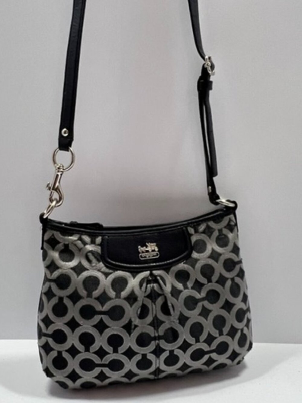 Coach Madison Crossbody bag Black/Grey Jacquard w/Cert of Auth - needs repairs